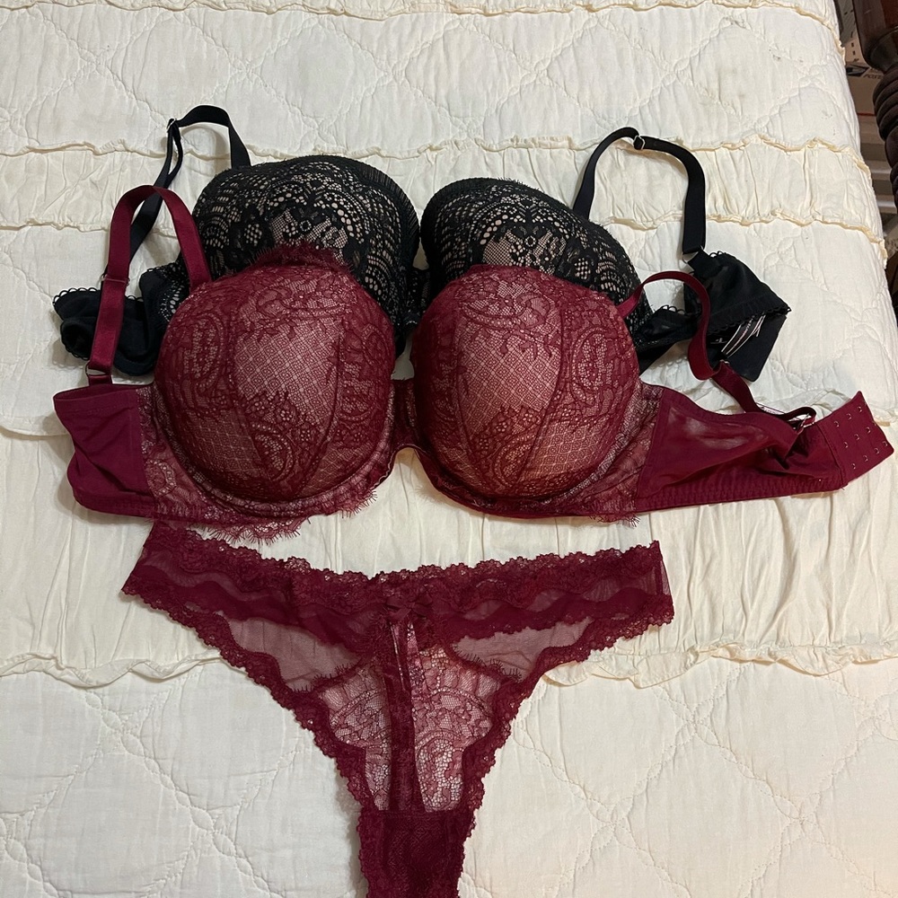(2) 38DDD Dream Angels Bras Victoria’s Secret